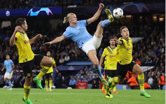 السيتي يكتسح دورتموند وبرشلونة ينجو من الخسارة وفوز الانتر، انتصار كبير للنصر