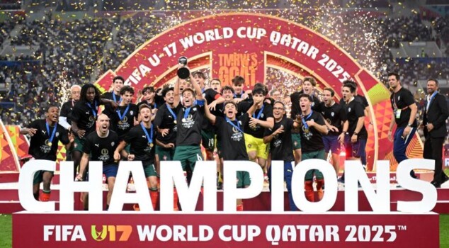 فوز روما ونوتنغهام فورست واستون فيلا في الدوري الاوروبي ، البرتغال تتوج بلقب كأس العالم للناشئين