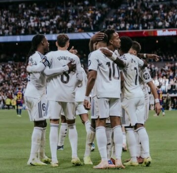 ريال مدريد يحسم الكلاسيكو بمواجهة برشلونة،  ارسنال يتصدر وخسارة السيتي