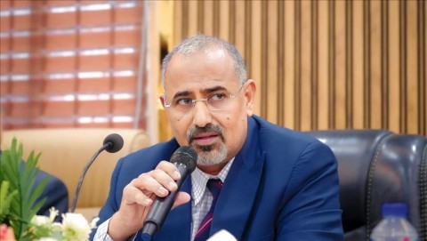 مجلس القيادة الرئاسي يُسقط عضوية الزبيدي!