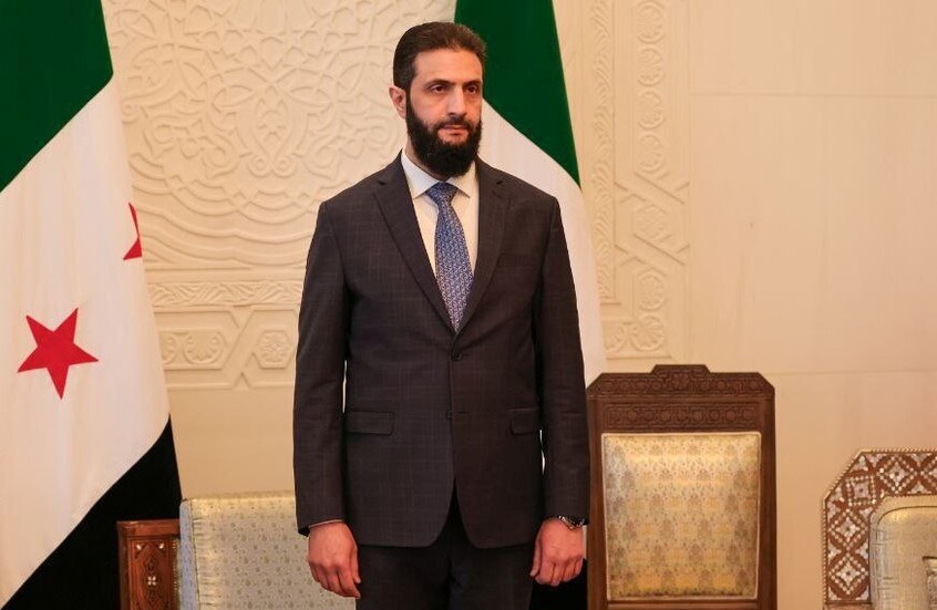 الرئيس الشرع يهنئ السوريين برفع العقوبات ويعلن بدء زمن البناء والإعمار