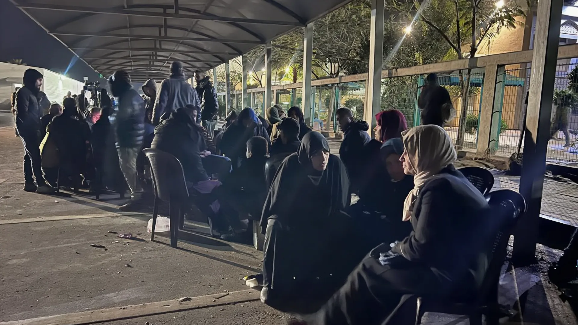 تأجيل الإفراج عن الأسرى الفلسطينيين: ما هي السيناريوهات المتوقعة؟