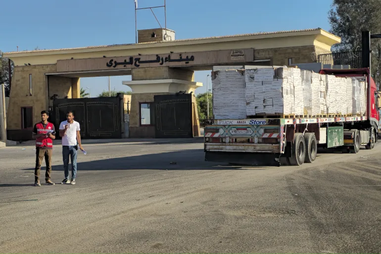 الاحتلال يوافق على فتح معبر رفح بشكل محدود!