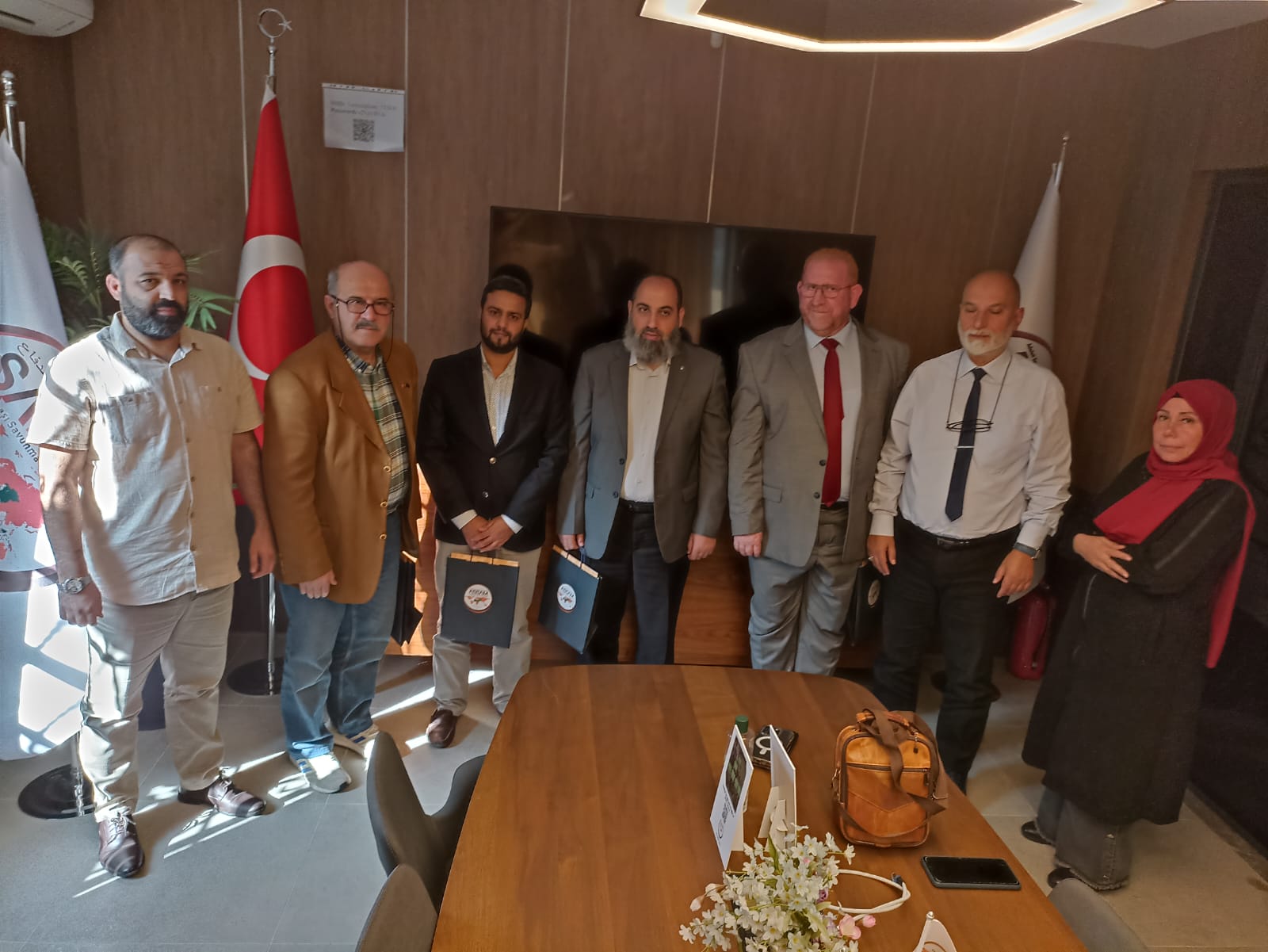 الجماعة الاسلامية في لبنان تلتقي قيادة حركة المدنية والإنسان في تركيا !