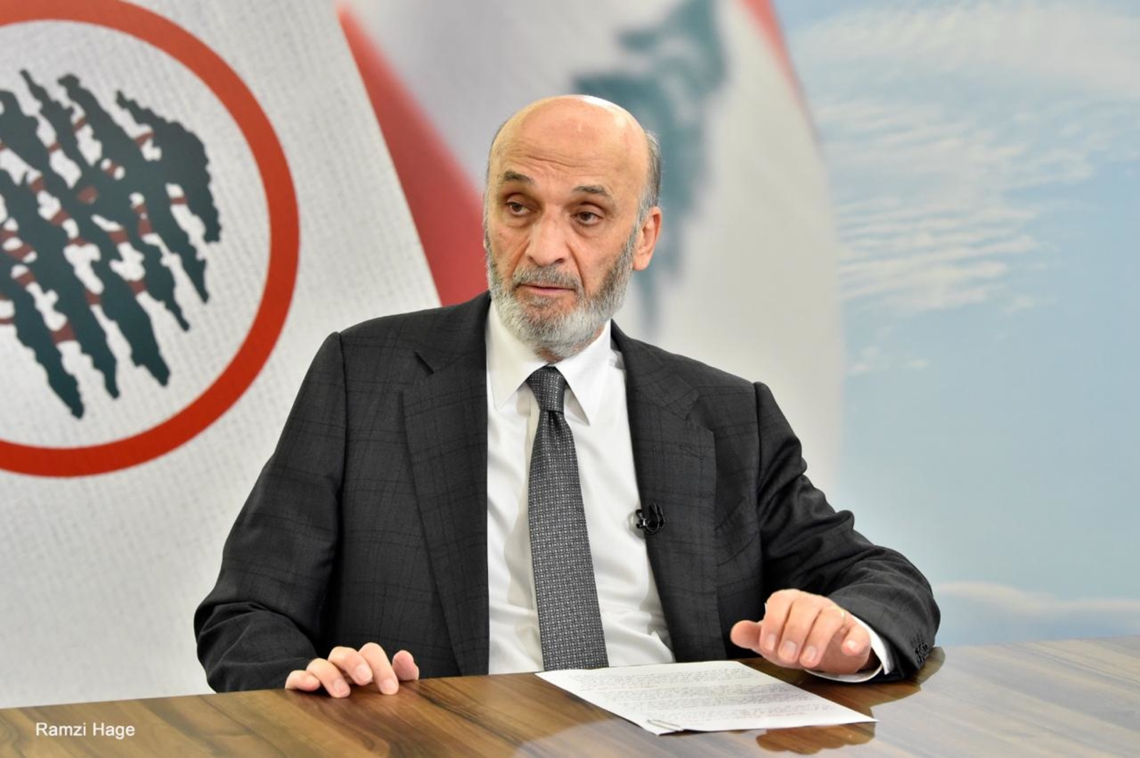 جعجع: أهل الجنوب يدفعون ثمن الحفاظ على موقع إيران!