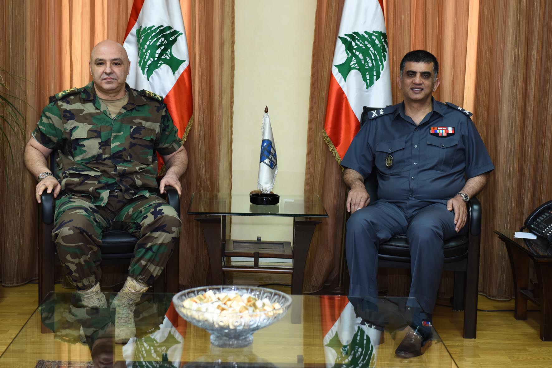 الأخبار: التمديد لقائد الجيش وارد.. وللواء عثمان بطلب من المفتي!