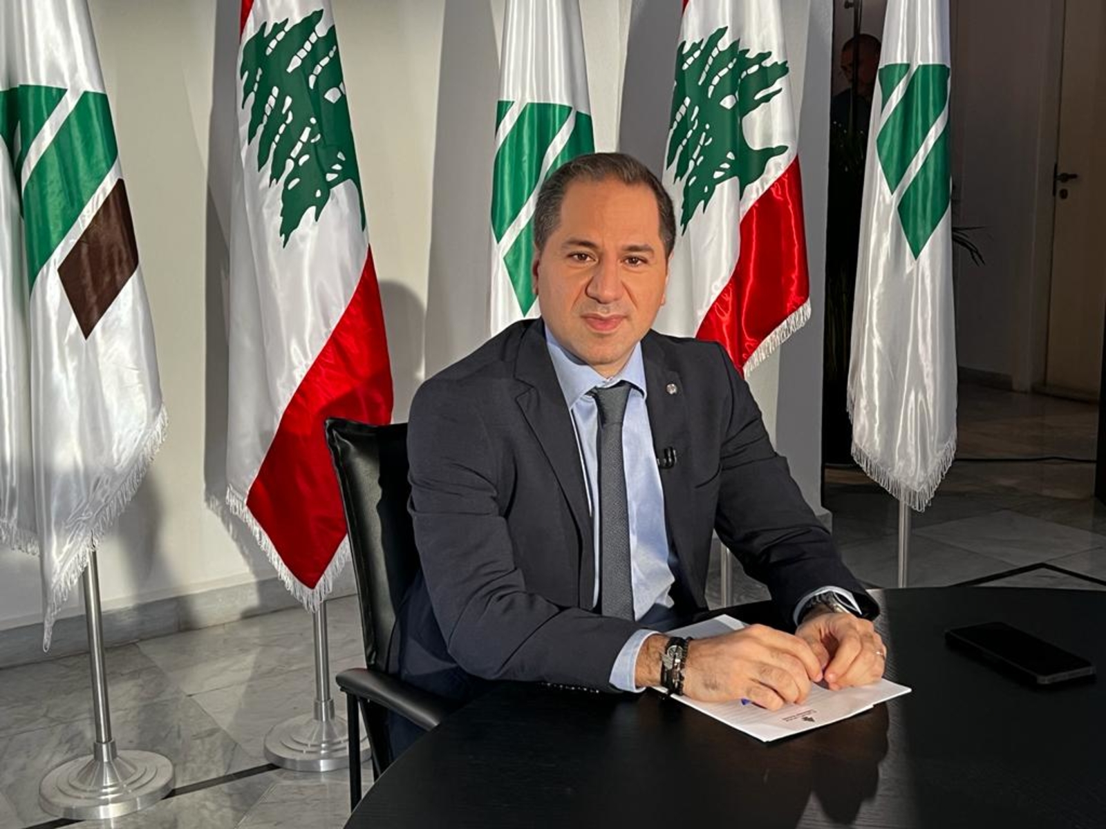 رئيس الكتائب: التشاور المطروح لا جدوى له وحزب الله لا يريد رئيسًا في بعبدا!