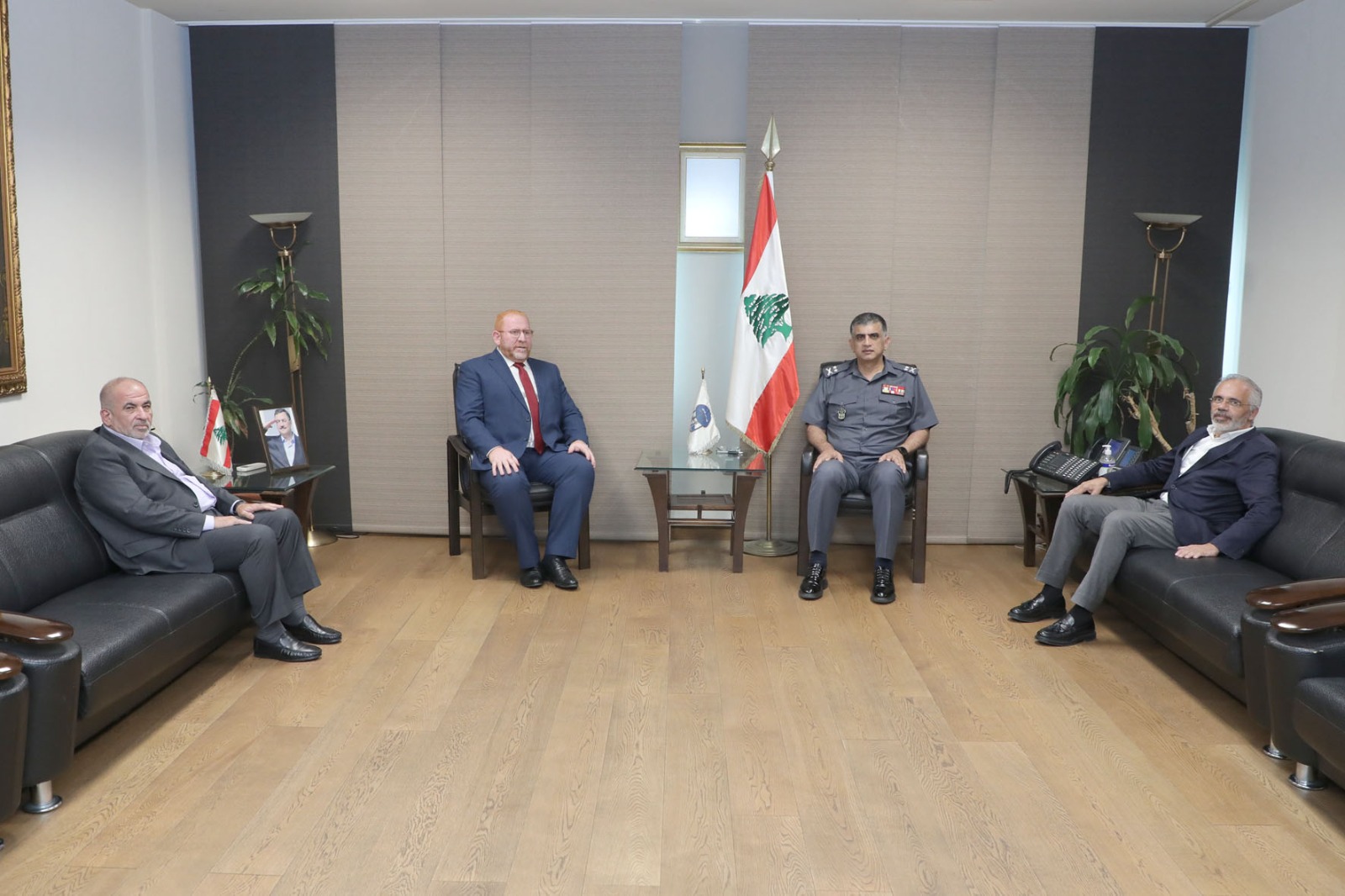 الجماعة الإسلامية تلتقي مدير عام قوى الأمن الداخلي!