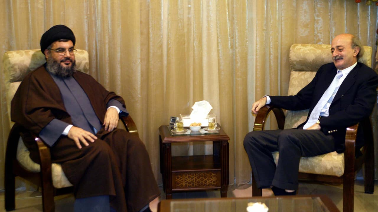 بعد تهديده قبرص.. جنبلاط ردّ على نصرالله: كانت ملجأً لبنانيًا لعقود!