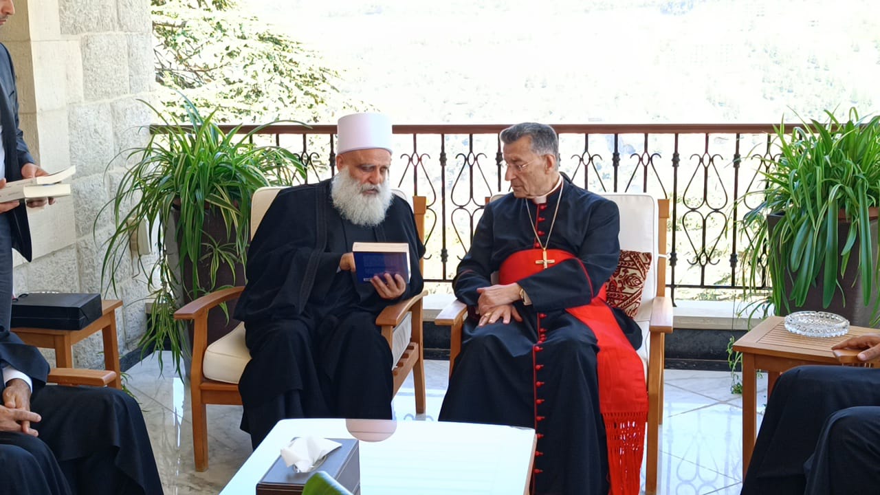 البطريرك الماروني زار شيخ العقل: لحياد لبنان التنوع والوحدة والانفتاح!