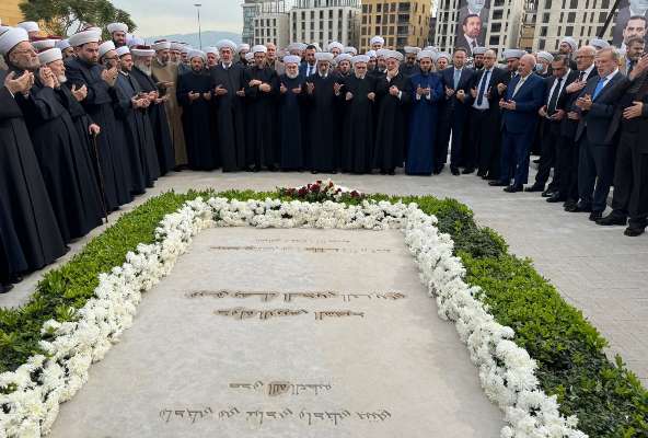 المفتي دريان بعد زيارته ضريح الحريري: عمل على إعادة بناء الدولة من جديد!