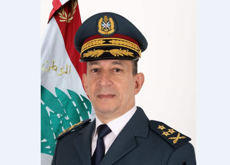 قائد الجيش من النبطية: لا شيء يمكنه التأثير في معنويات الجيش!