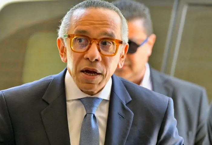 موسى يهنّئ الحكومة على إقرار قانون الفجوة الماليّة!