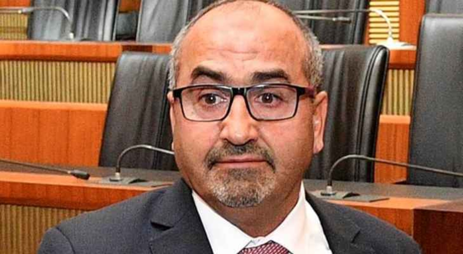 الحشيمي يدعو إلى عدم الانجرار وراء الحملات المشبوهة ضد اللاجئين السوريين!