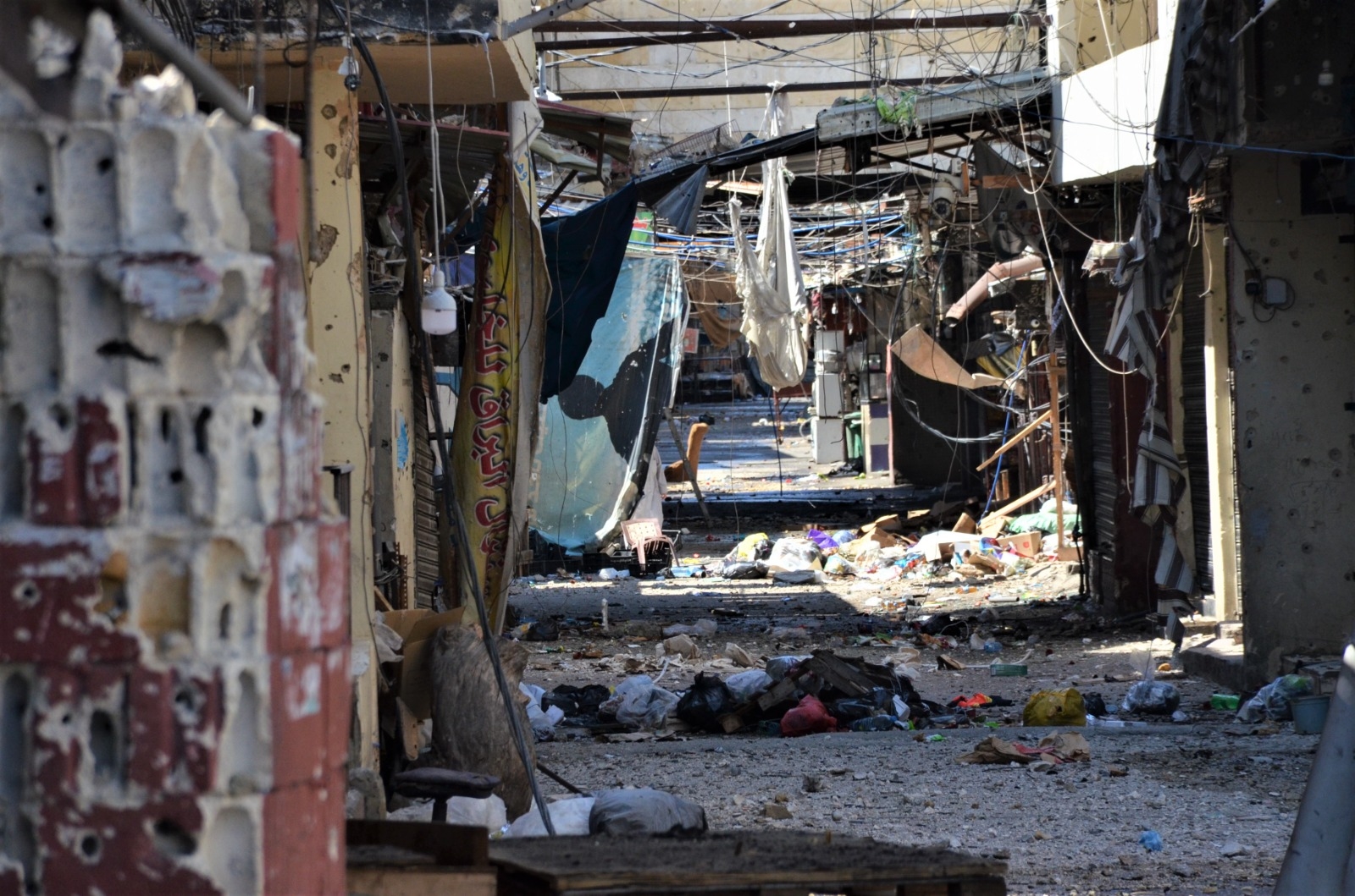 هدوء تام يسود في مخيم عين الحلوة!