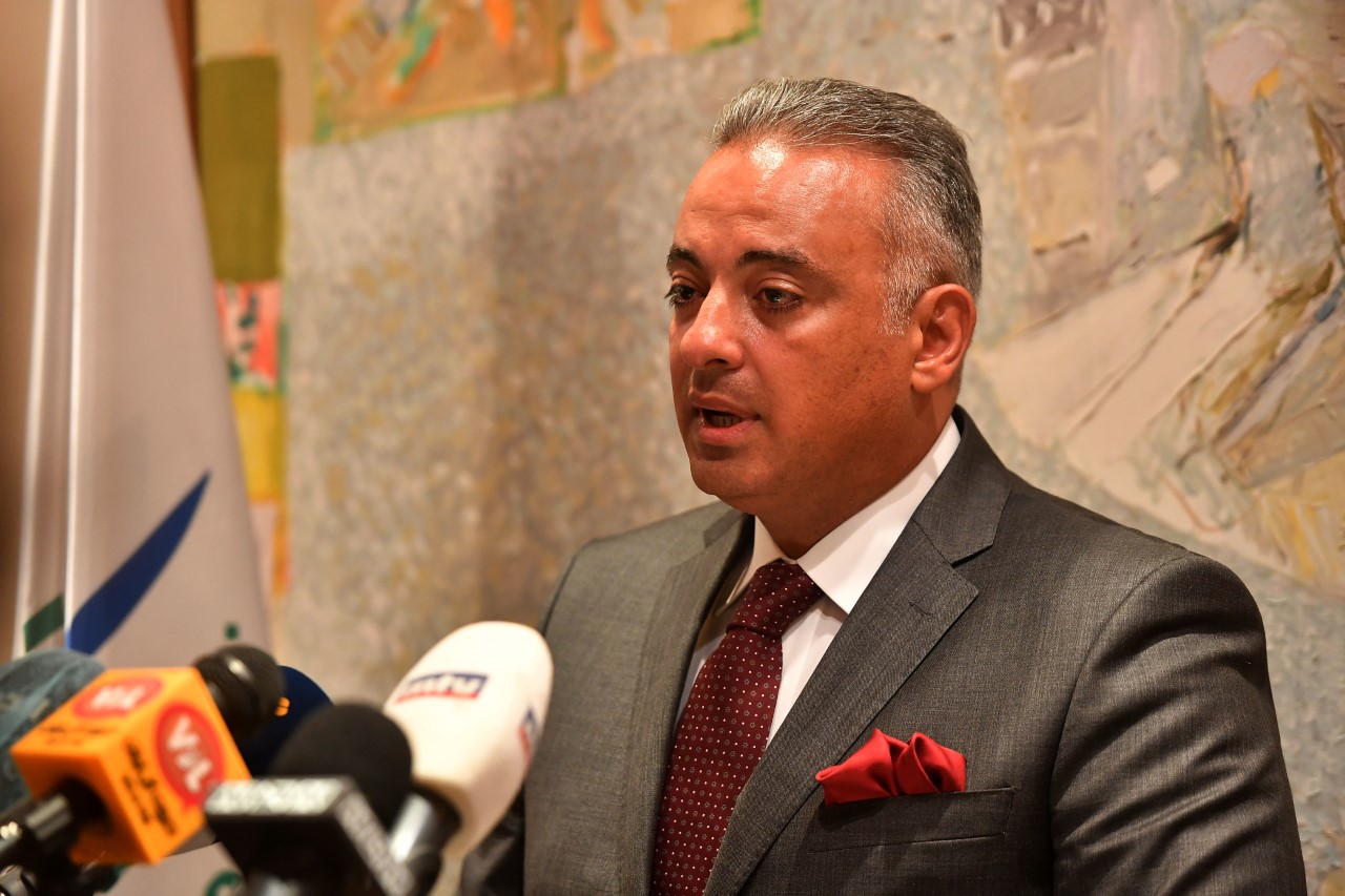 بلد الحريات.. وزير "الثقافة" يطلب منع عرض فيلم "باربي" في لبنان!