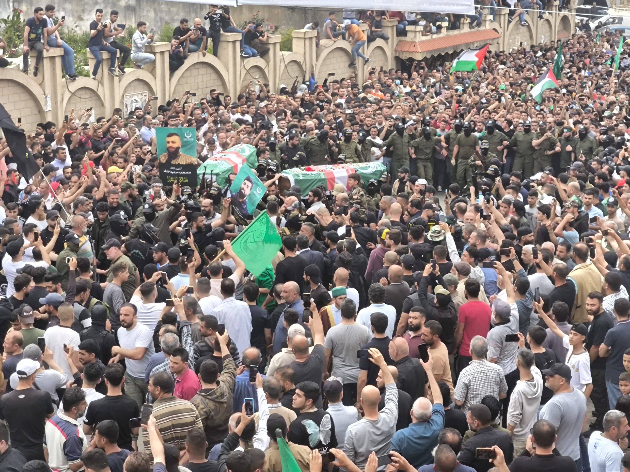 خاص شبكة الفجر: سنّة لبنان يحتضنون مقاومة أبنائهم ويرفضون النيل منهم!