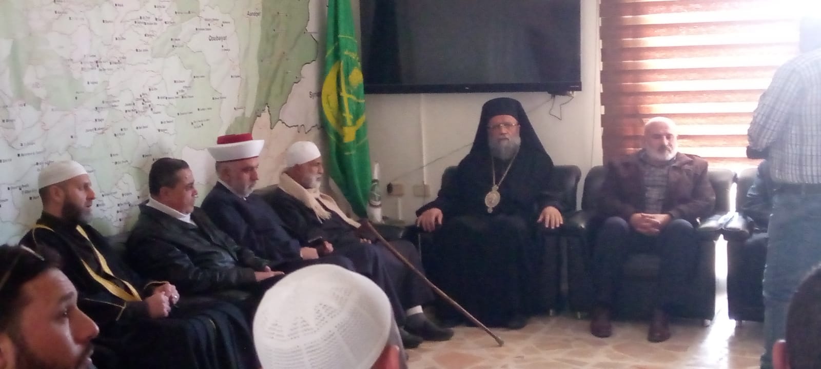 الجماعة الإسلامية في عكار تستقبل المعزّين والمباركين باستشهاد ثلاثة من قادة قـ.ـوات الفـ.ـجر!