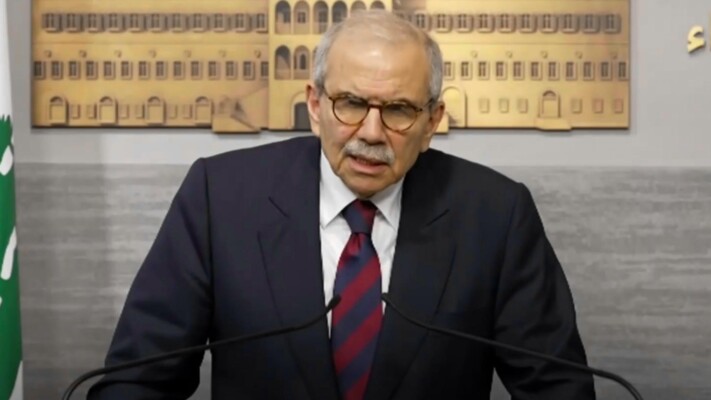 سلام في عيد الجيش: لا إنقاذ للبنان إلا بحصر السلاح بيد الجيش!