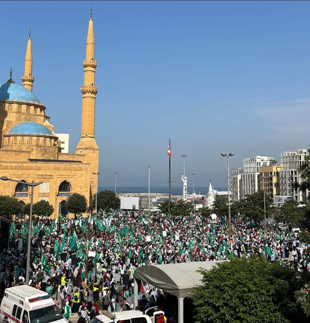 الجماعة الإسلامة وحماس تنظمان اعتصامًا تضامنيًا مغ غزة في بيروت