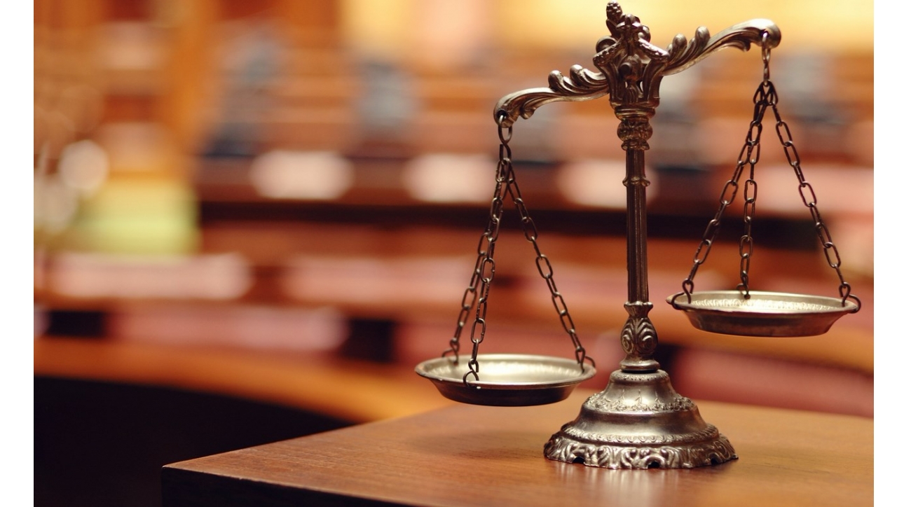 مهزلة.. تأجيل التحقيق مع شقيق سلامة ومساعدته بسبب انقطاع الكهرباء!