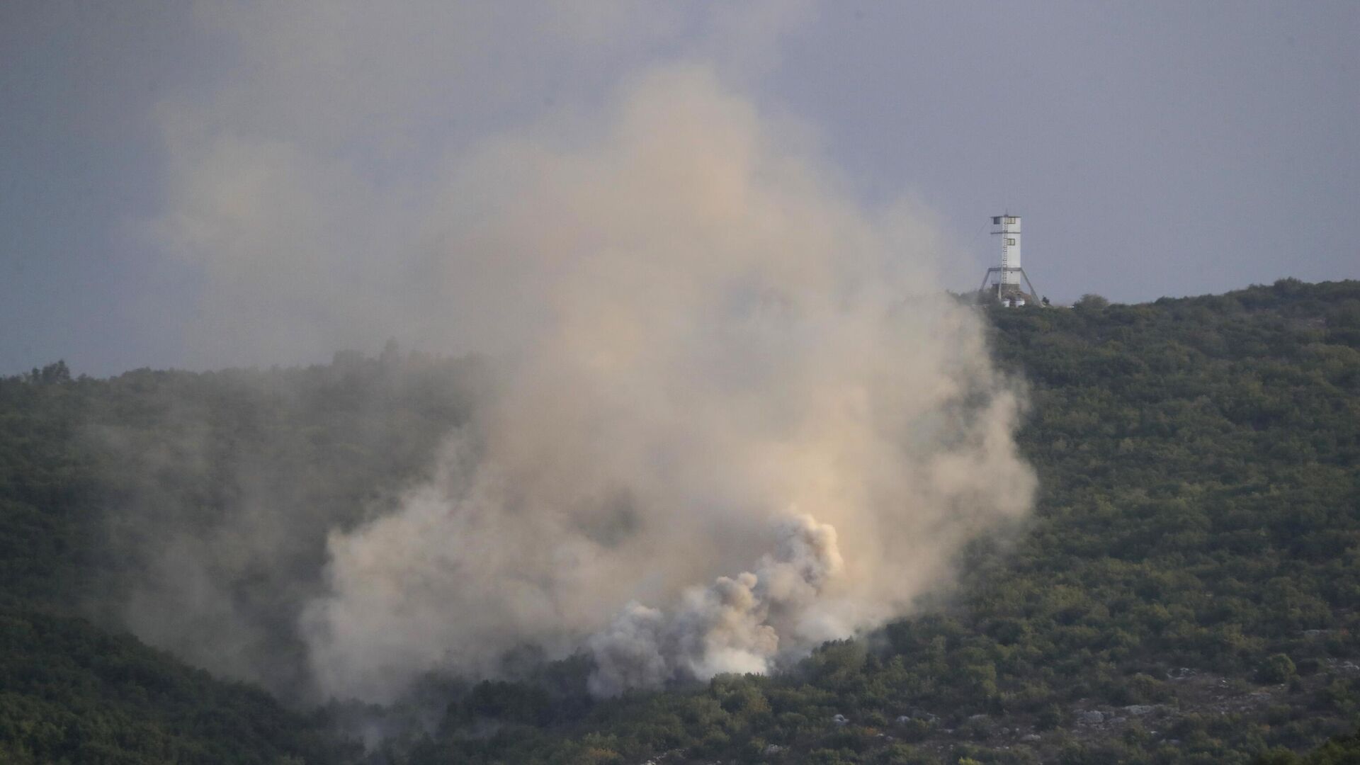 قلق فرنسي من الاشتباكات الدائرة على الحدود اللبنانية!