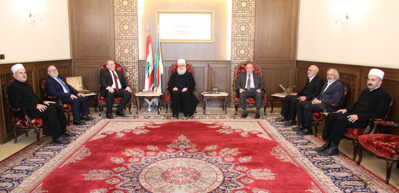 الجماعة الإسلامية تلتقي شيخ عقل الموحدّين الدروز وتثني على مواقفه الوطنية والعربية!