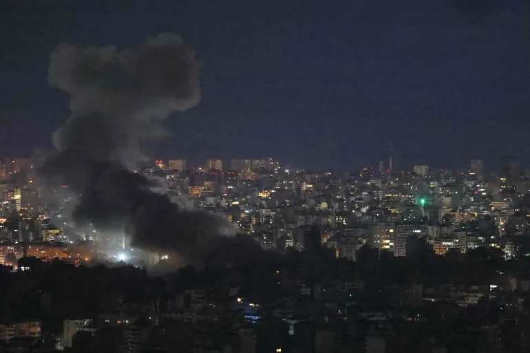 استشهاد 4 بغارات إسرائيلية على البسطة وسط بيروت