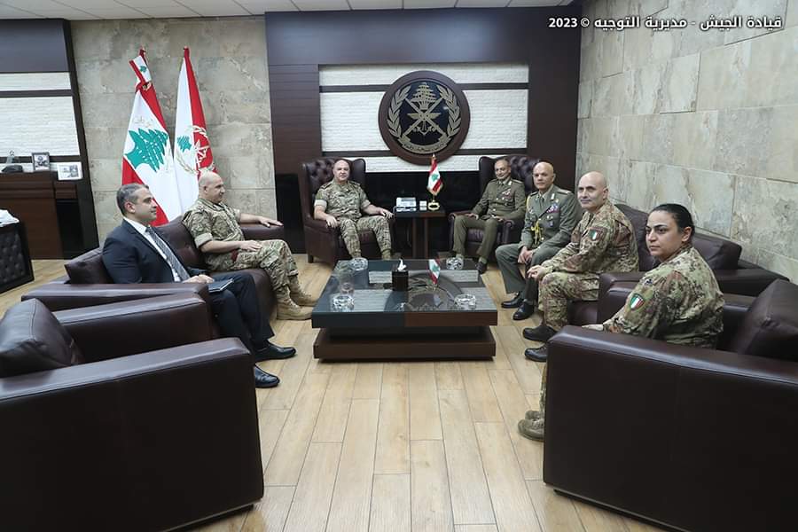 قائد الجيش يستقبل الملحق العسكري الإيطالي لهذا السبب!