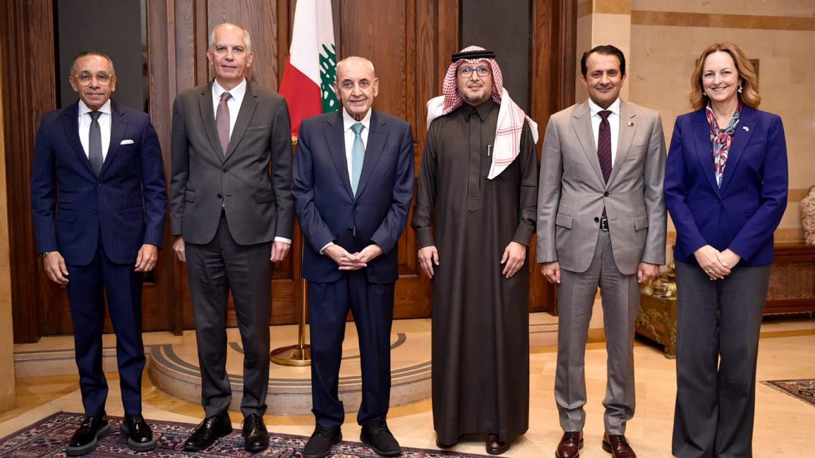 اللجنة الخماسية تجتمع مع بري... وهذه تفاصيل اللقاء!