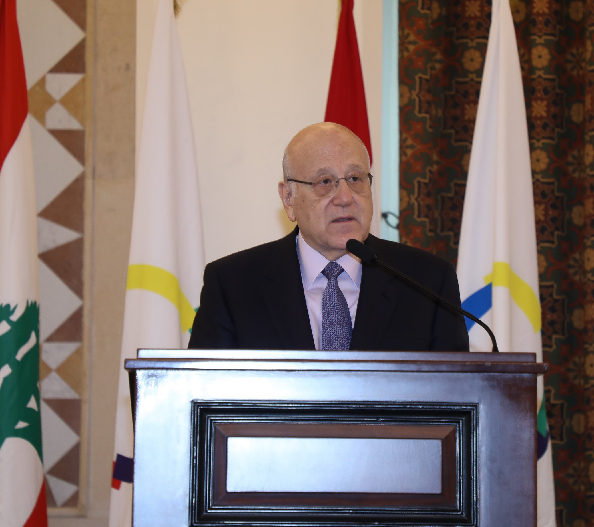 ميقاتي: لا خيار للبنان سوى اتباع طريق الحوار البناء!