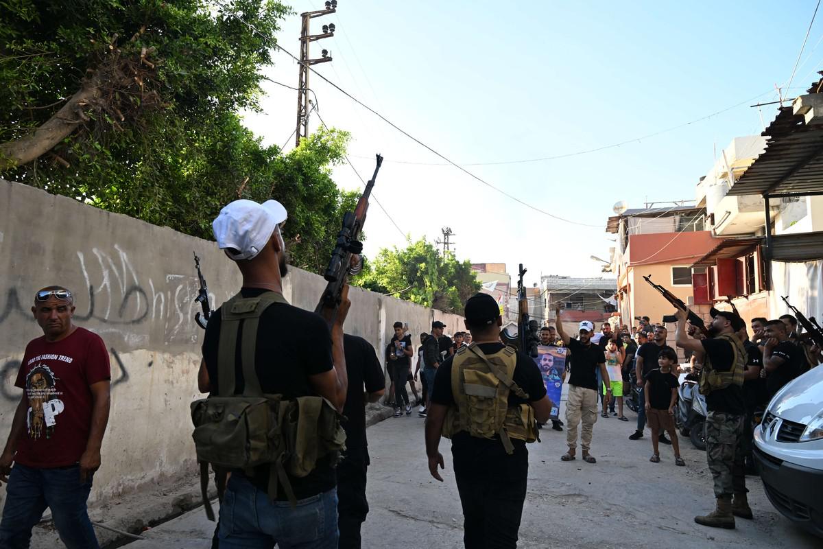 تجدد الاشتباكات في عين الحلوة.. والقذائف طالت مسجد الموصلي!