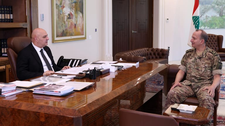 توجيهات رئاسية لقائد الجيش قبل اجتماع باريس!