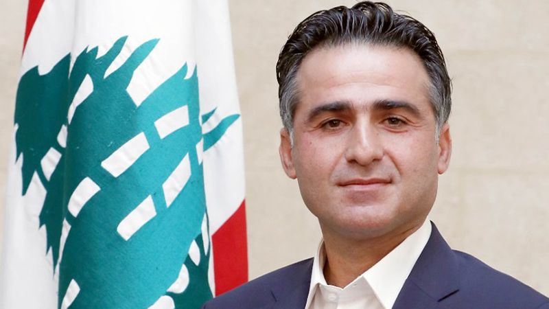 حمية يعلن توقيع التعرفة الجديدة للنقل... إليكم التفاصيل!