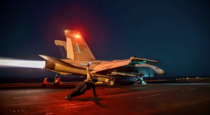 بعد ضربات حزب الله.. غارات إسرائيلية حربية موسّعة على لبنان!