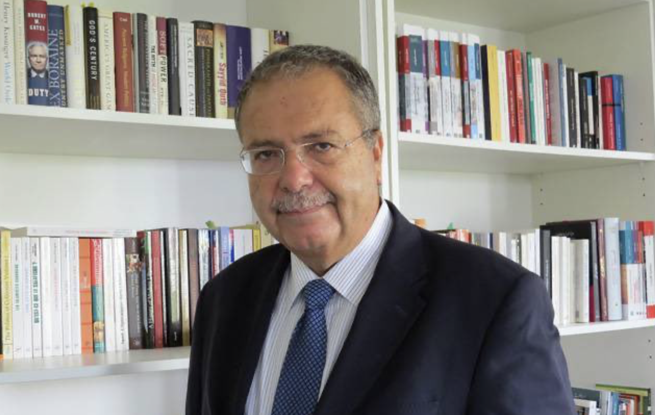 متري يشكر المسؤولين السوريين على مبادرتهم للمساعدة في إخماد الحرائق!