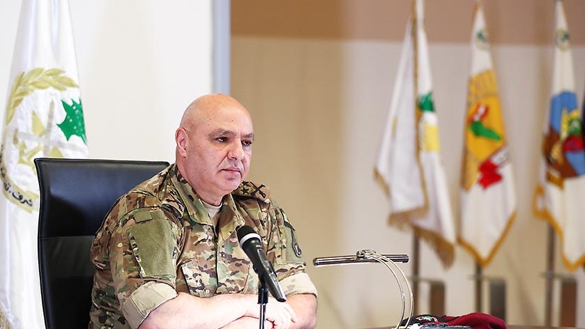 العماد عون للعسكريين: أنحني أمام تضحياتكم وتحمّلكم!