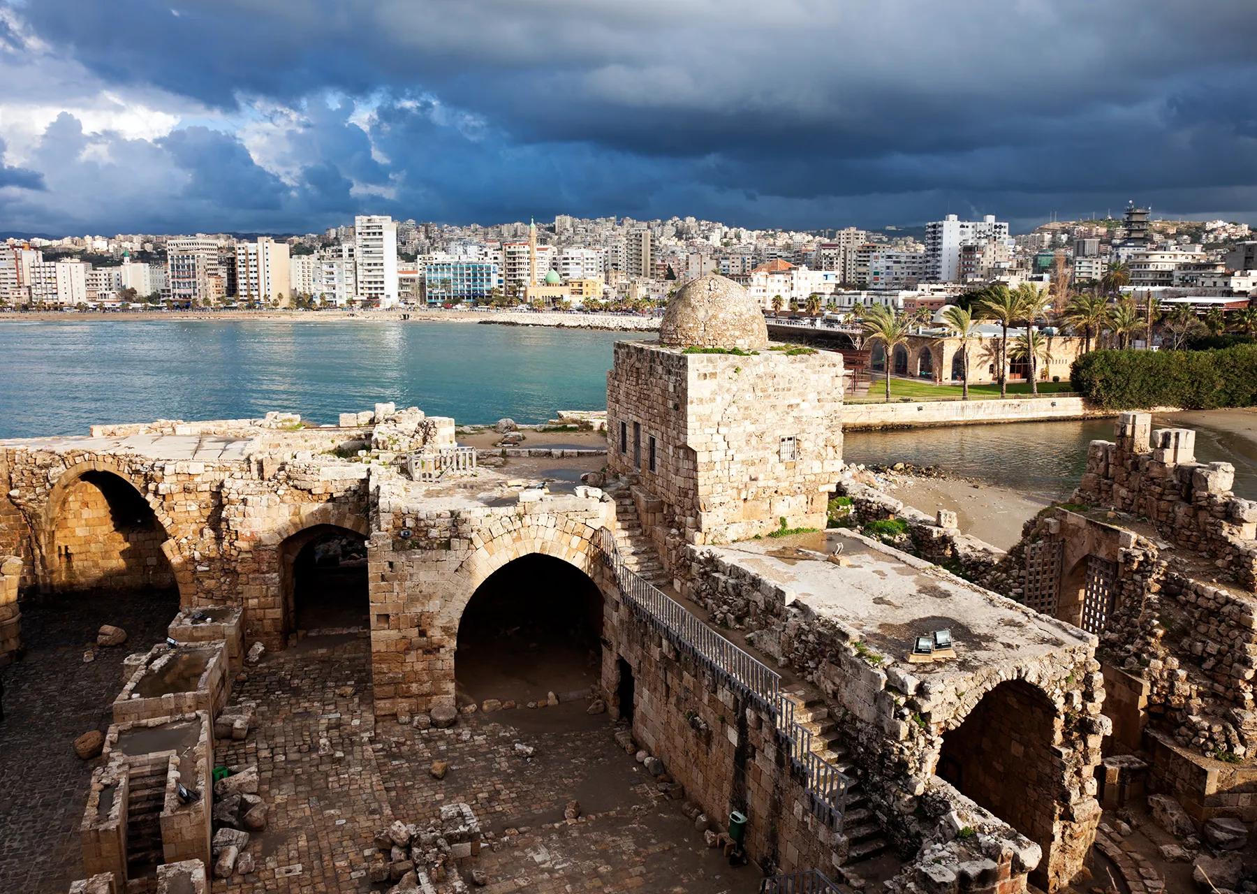 السياحة في لبنان على المحك: 75% من الحجوزات تبخّرت بعد الحرب!
