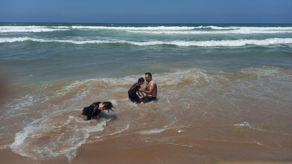 بين الإهمال والتحذيرات...حوادث غرق متتالية في شواطئ لبنان!