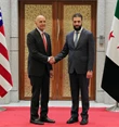 المبعوث الأميركي يشيد بالرئيس السوري ويؤكد رفع العقوبات