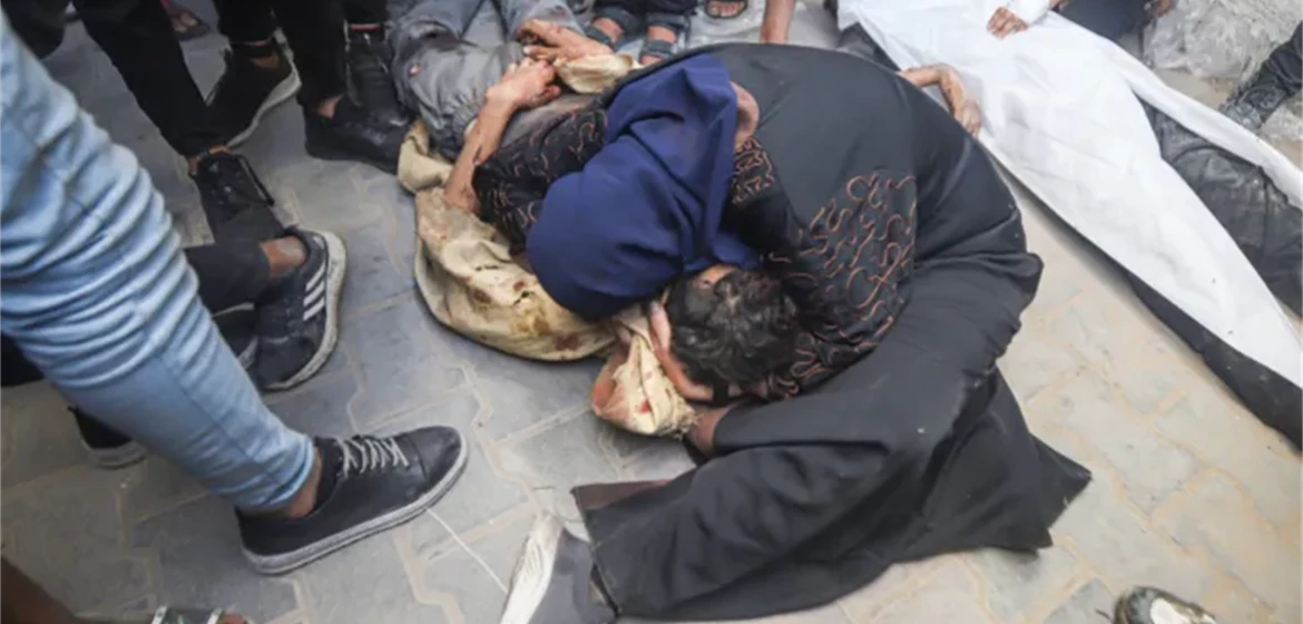مجازر صهيونية جديدة بحق المجوعين في قطاع غزة!