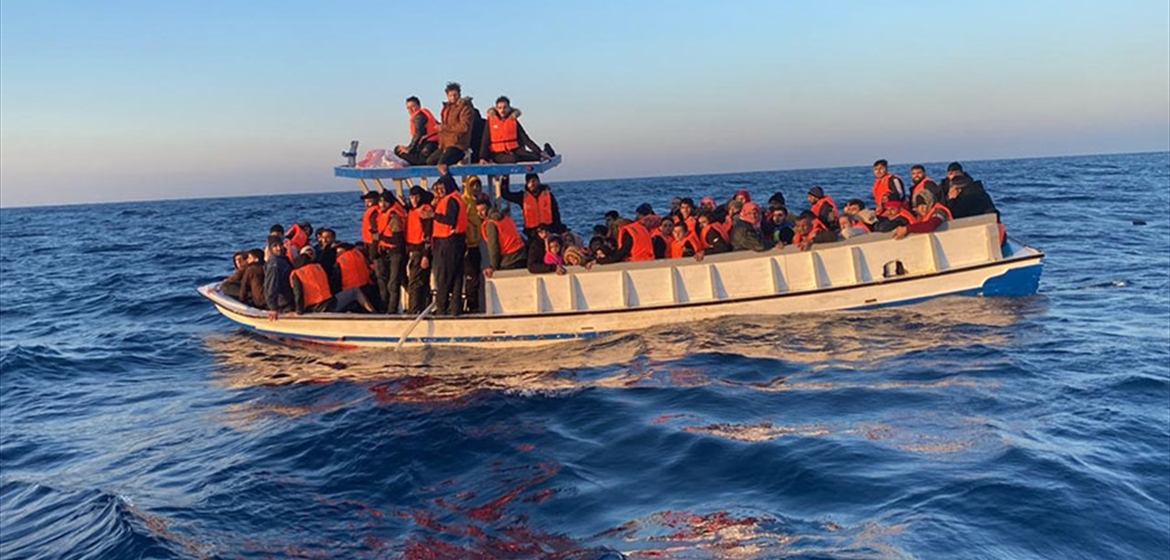 الجيش اللبناني: إحباط تهريب مهاجرين بحرًا من شاطئ طرابلس