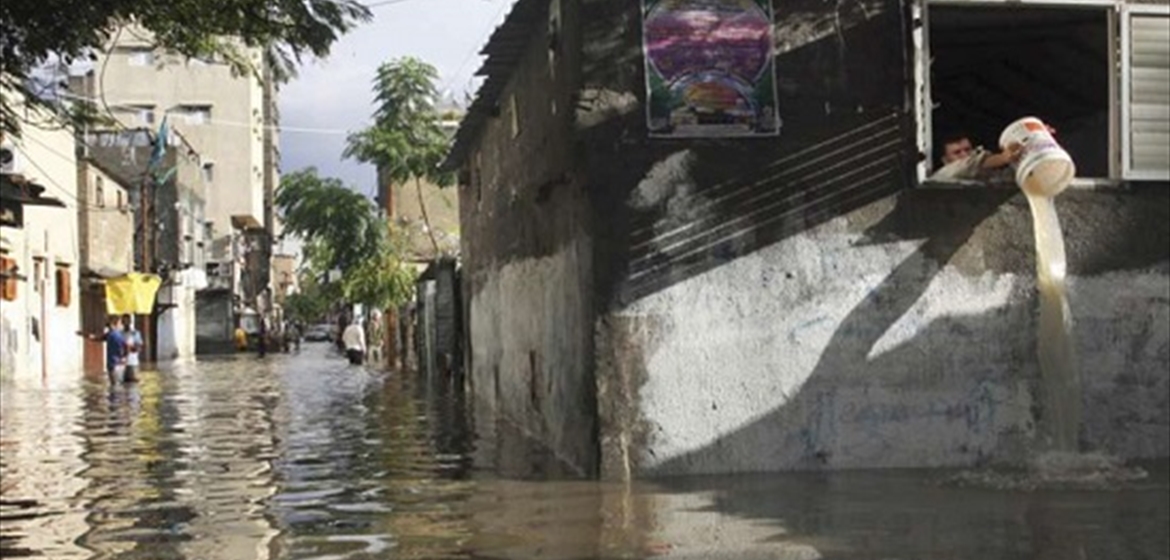 معاناة جديدة تعيشها المخيمات الفلسطينية مع حلول فصل الشتاء!