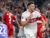 شتوتغارت يستعيد بريقه وليون يواصل تألقه وفوز كالياري، تعادل مثير في قمة الهلال والاهلي