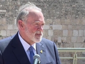 السفير الأميركي لدى الكيان الإسرائيليّ: كل الخيارات مطروحة ضد إيران!