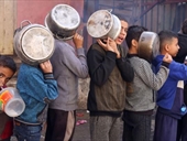 قاسم: قطاع غزة ما زال يواجه المجاعة والاحتلال يتنصل من التزاماته!