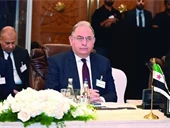 وزير المال السوري يدعو اللبنانيين للاستثمار في بلاده!