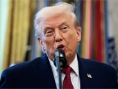 ترامب يفرض حصارا بحريا نفطيا على فنزويلا!