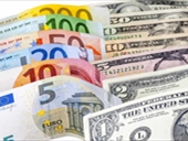 تراجع في سعر الدولار واليورو عند أعلى ذروة!