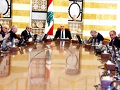 مجلس الوزراء يقر تعيينات جديدة ويؤكد التمسك بوقف إطلاق النار!